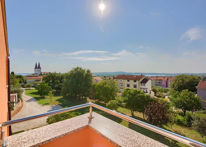 Apartament Orange *