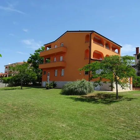 Apartment Orange *